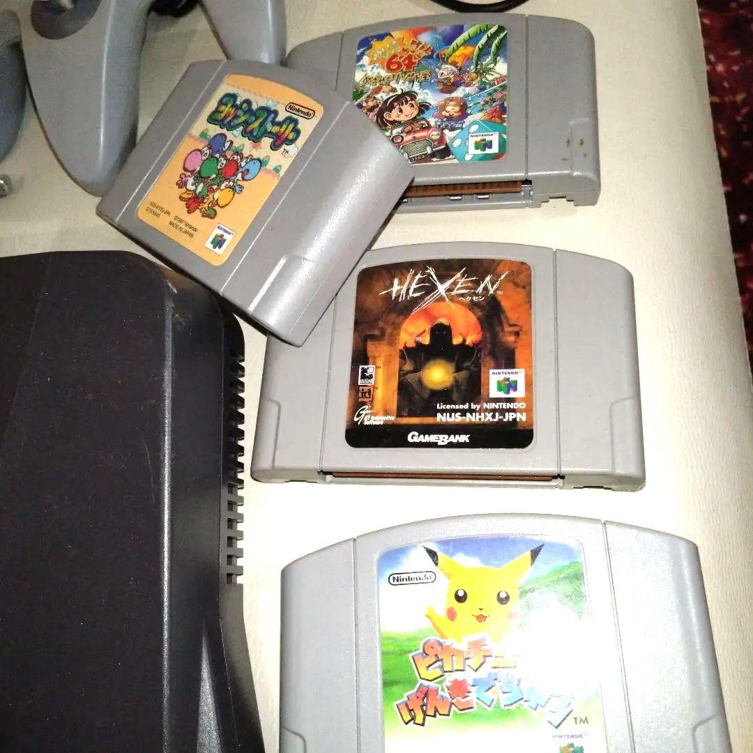 ジャンク NINTENDO64 本体 コントローラー2個 ゲーム4本付き