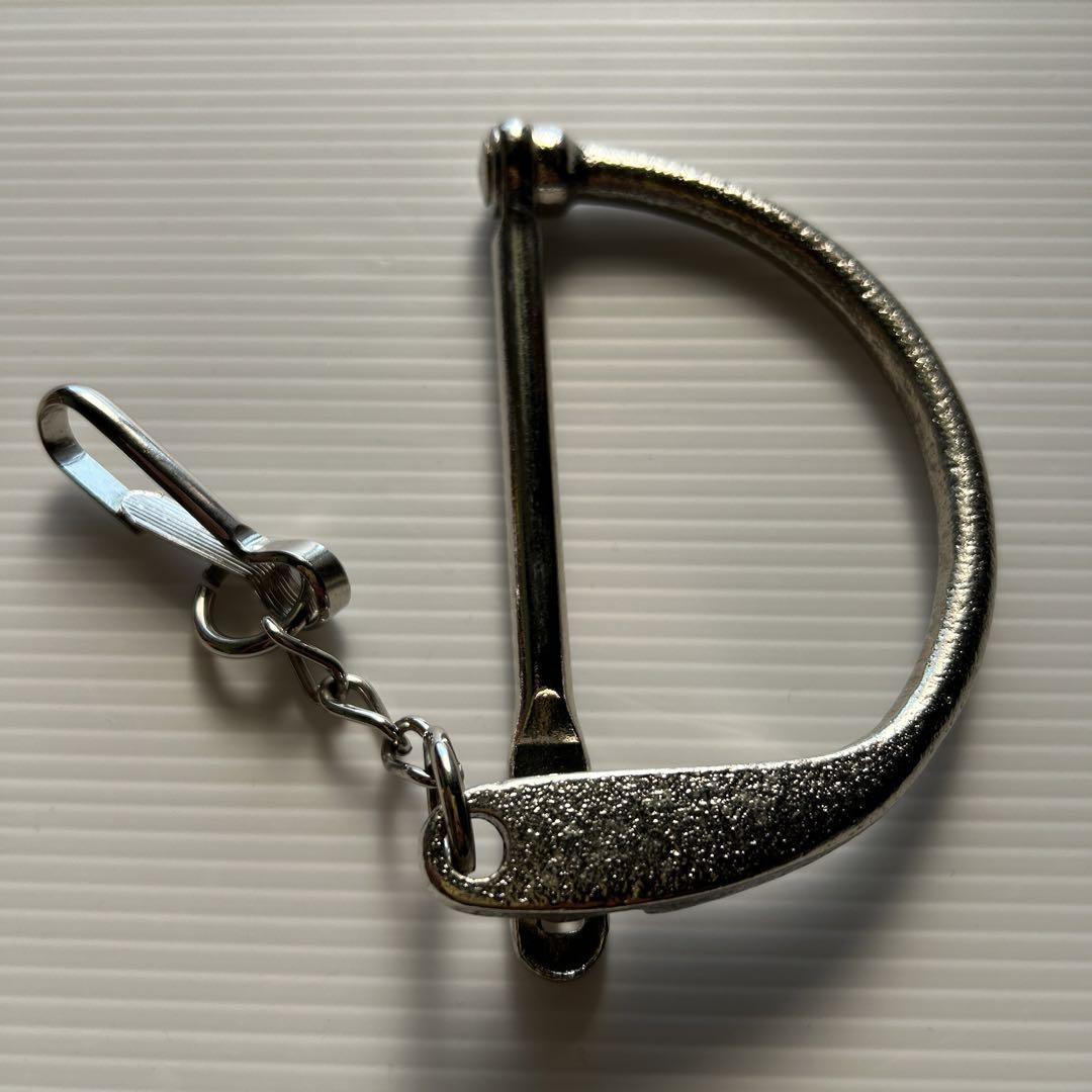 ドイツ軍放出品　Dリング　カラビナ　キーリング　デッドストック 6個 ドイツ軍放出品 Dリング カラビナ キーリング デッドストック 6