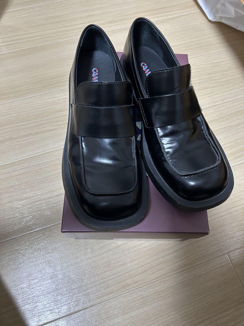 CamperLab Neuman レザーローファー