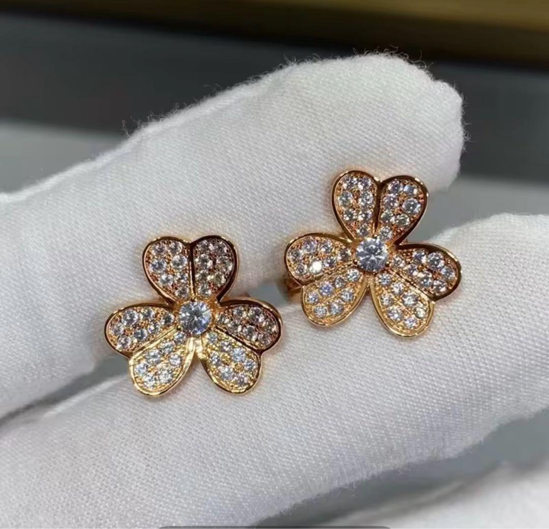 ✨最高級✨芸能人✨海外セレブ✨ラージフラワー✨ピアス✨至高‼️フリヴォル ✨最高級✨芸能人✨海外セレブ✨ラージフラワー✨ピアス✨至高‼️