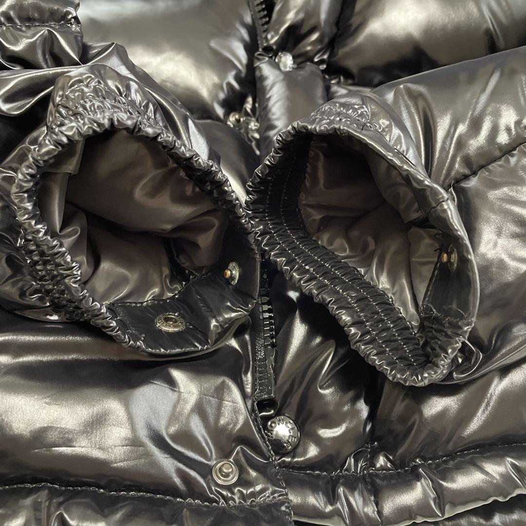 Moncler モンクレール　ダウンジャケット エバー　サイズ4