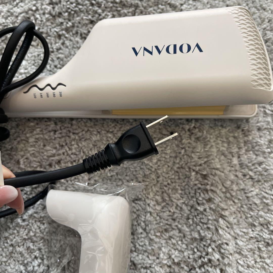 VODANA ヘアアイロン ホワイト カバー付き 38mm