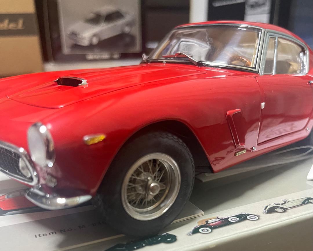 ミニカー Ferrari 250 GT Belrinetta passocorto CMC