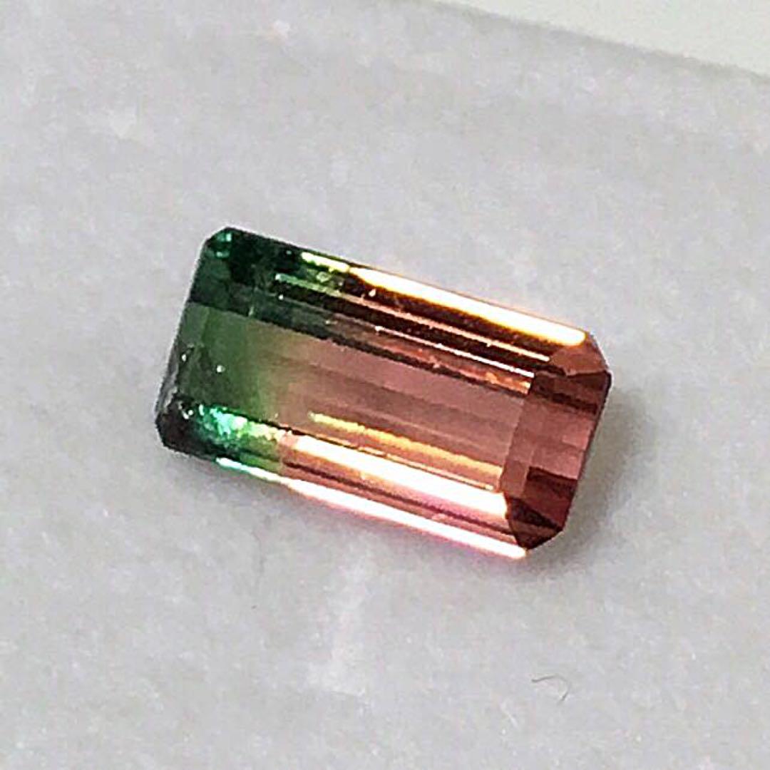 《宝石⚜ルース》希少☆天然パーティーカラー トルマリン 1.765ct 鑑付