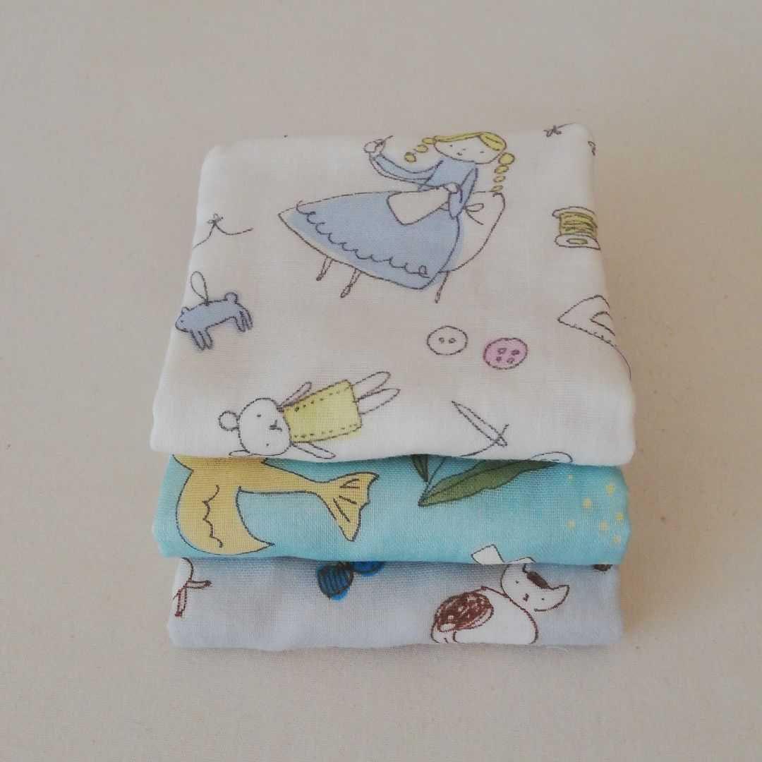 608〙こどもハンカチ 重 ガーゼハンカチ ハーフハンカチ ハンドメイド 608〙こどもハンカチ 重 ガーゼハンカチ ハーフハンカチ ハンドメイド