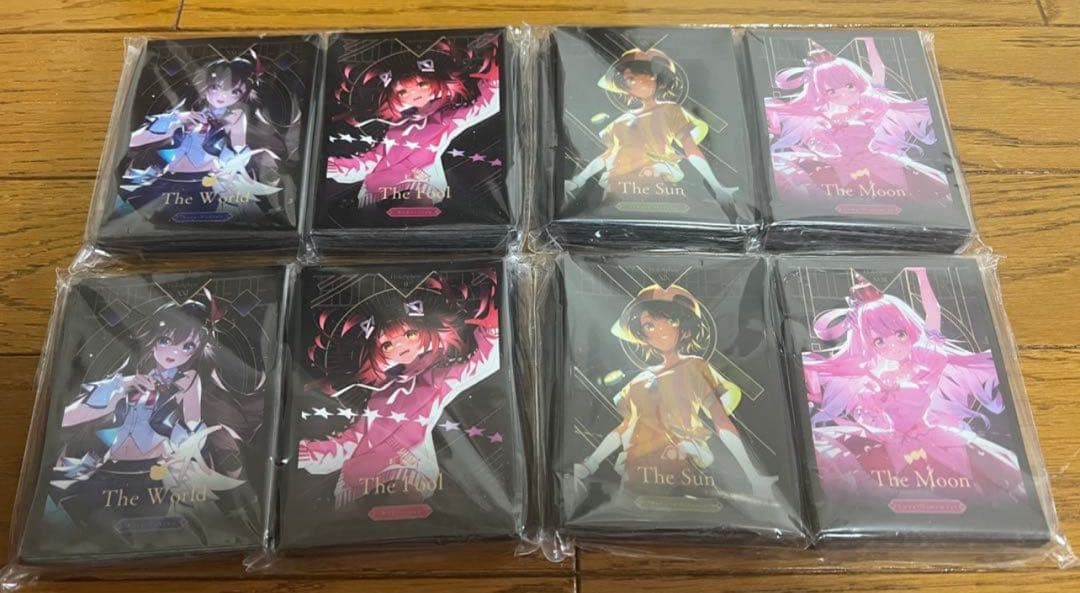 混沌の女神様 ホロライブ スリーブ8点セット 混沌の女神様 ホロライブ スリーブ8点セット