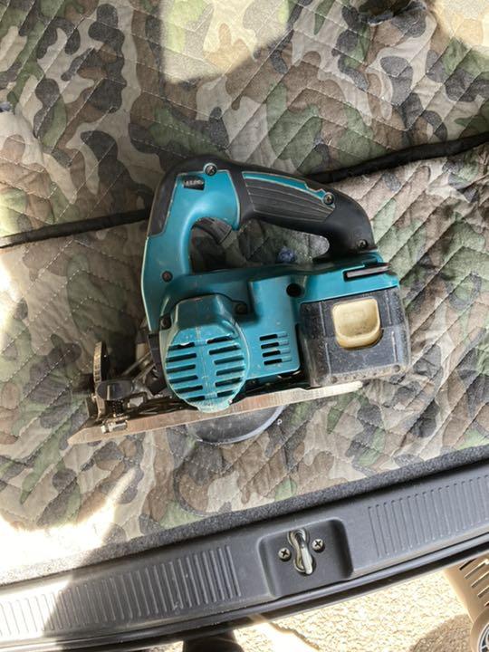 国産低価 マキタ makita HS470D 丸ノコ e60xM-m21854720484 得価爆買い