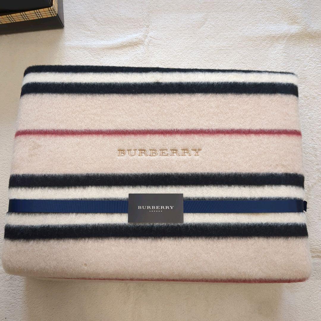 美品 バーバリーロンドン ノバチェック ウール 毛布