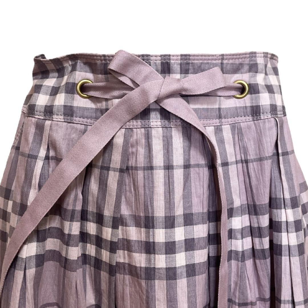 ほぼ新品！Burberry London チェックスカート
