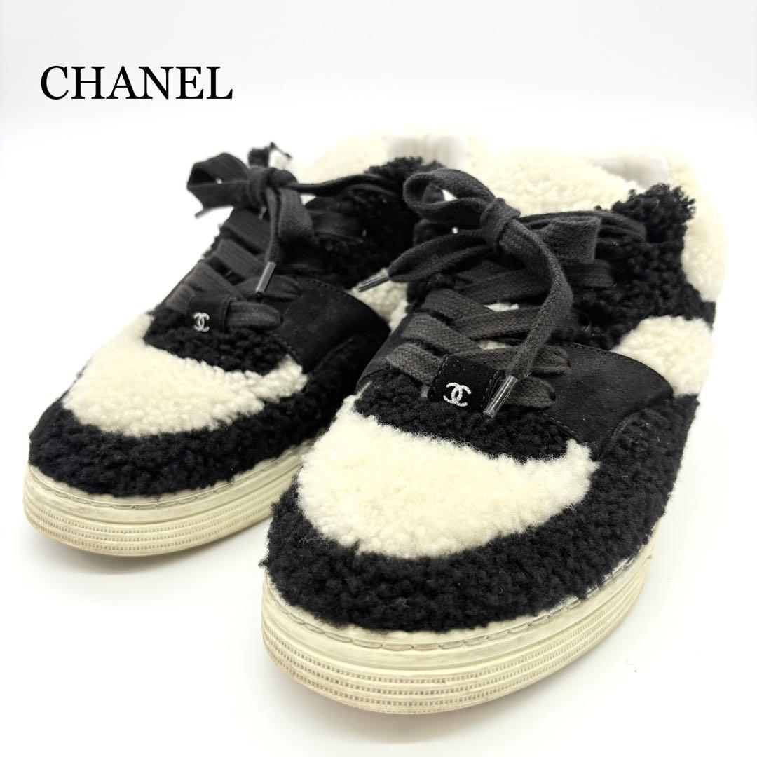 ＊可愛いバイカラー＊【CHANEL】シャネル スニーカー CCロゴ CHANEL シャネル スニーカー ココマーク バイカラー - メルカリ