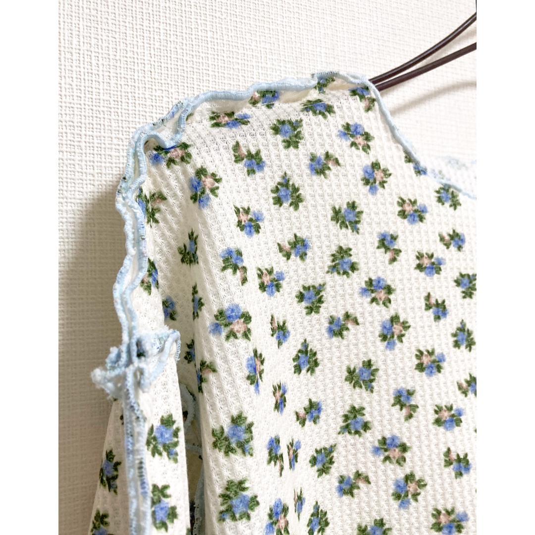 merry jenny 新品 ブルー カットアウト flowerサーマルtops