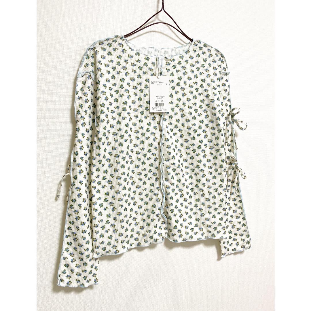 merry jenny 新品 ブルー カットアウト flowerサーマルtops