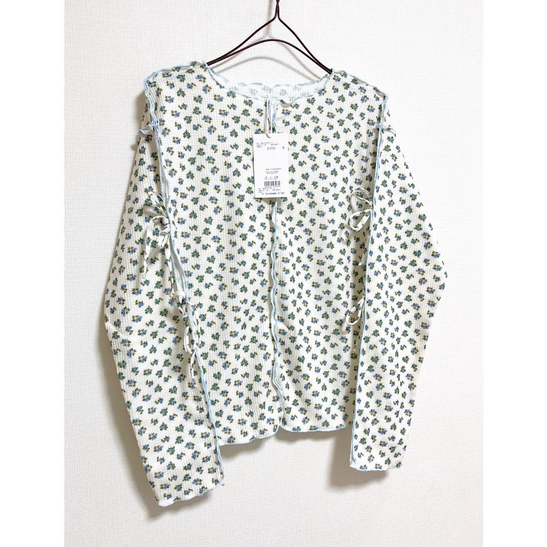 merry jenny 新品 ブルー カットアウト flowerサーマルtops