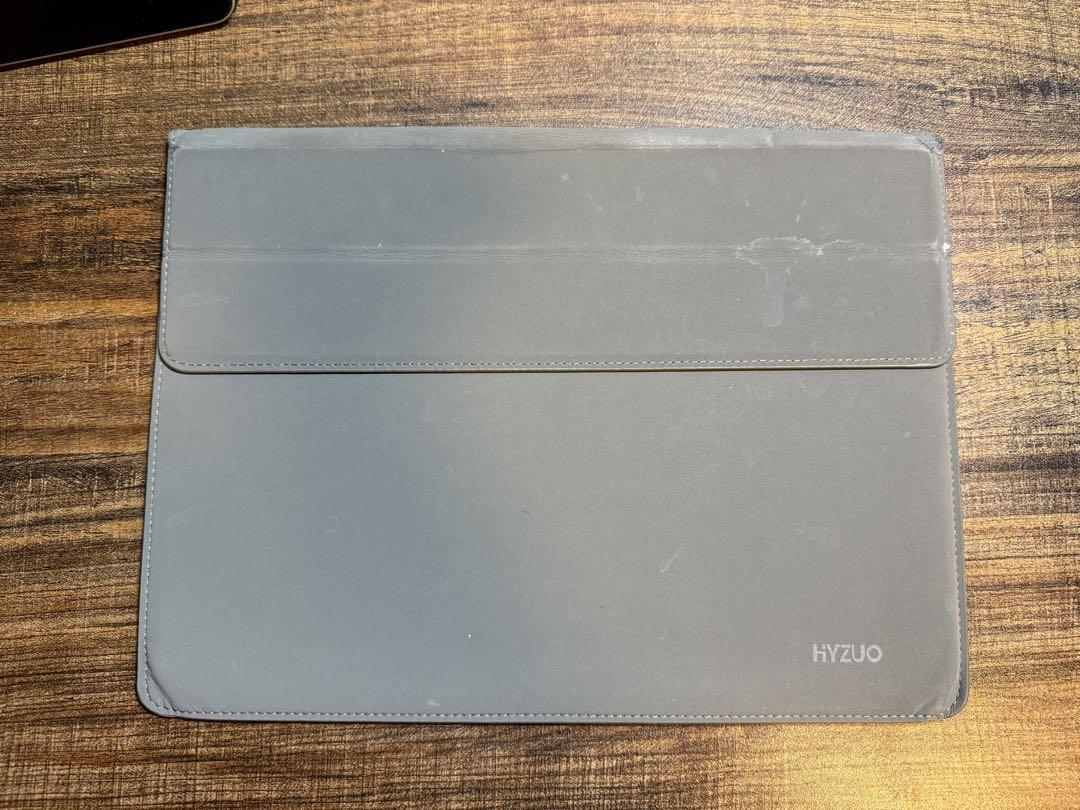 美品　Apple MacBook Pro 13インチ　充電器&パソコンケース付き