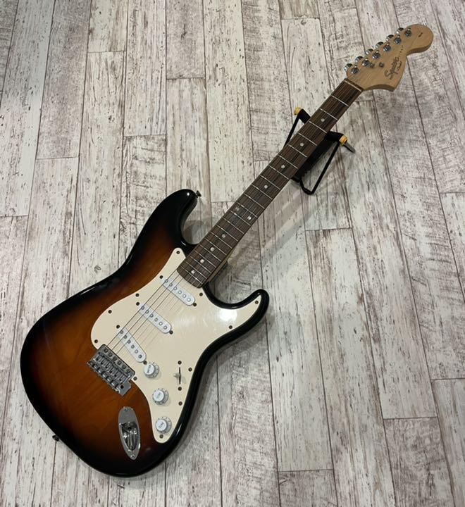 【送料無料】 さらに値下げ!エレキギター ストラトキャスター Fender by squire - エレキギター