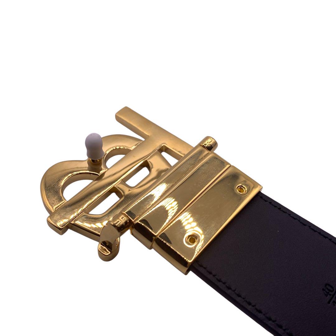 美品★Burberry　バーバリー　ベルト　ウエスト95-105cm