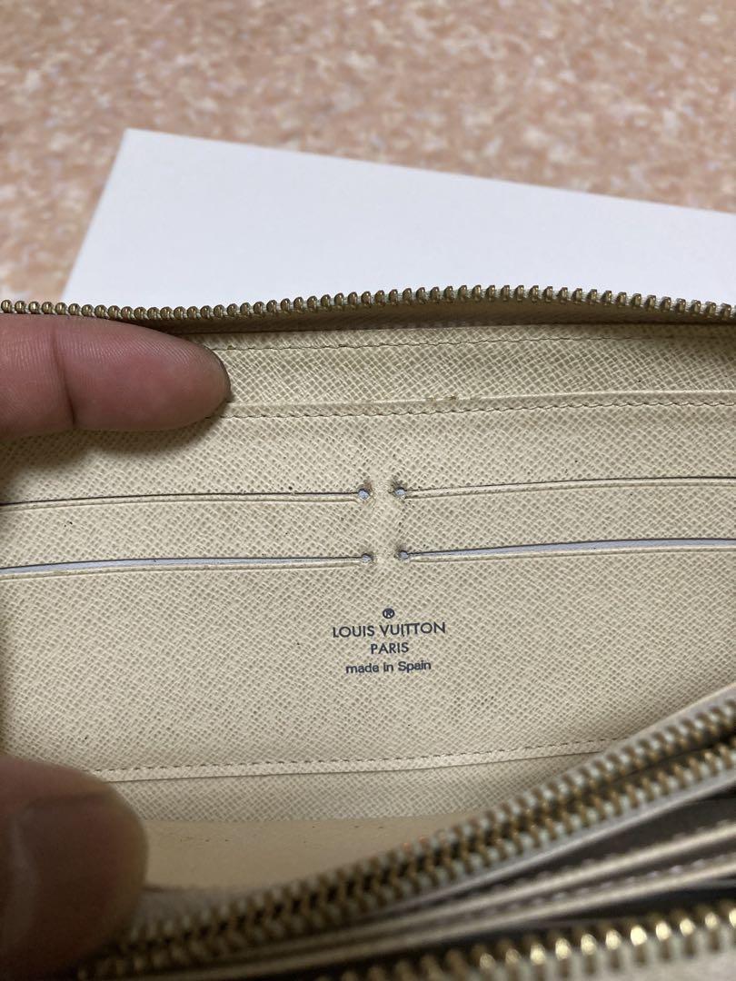LOUIS VUITTON ダミエアズール　ジッピーウォレット