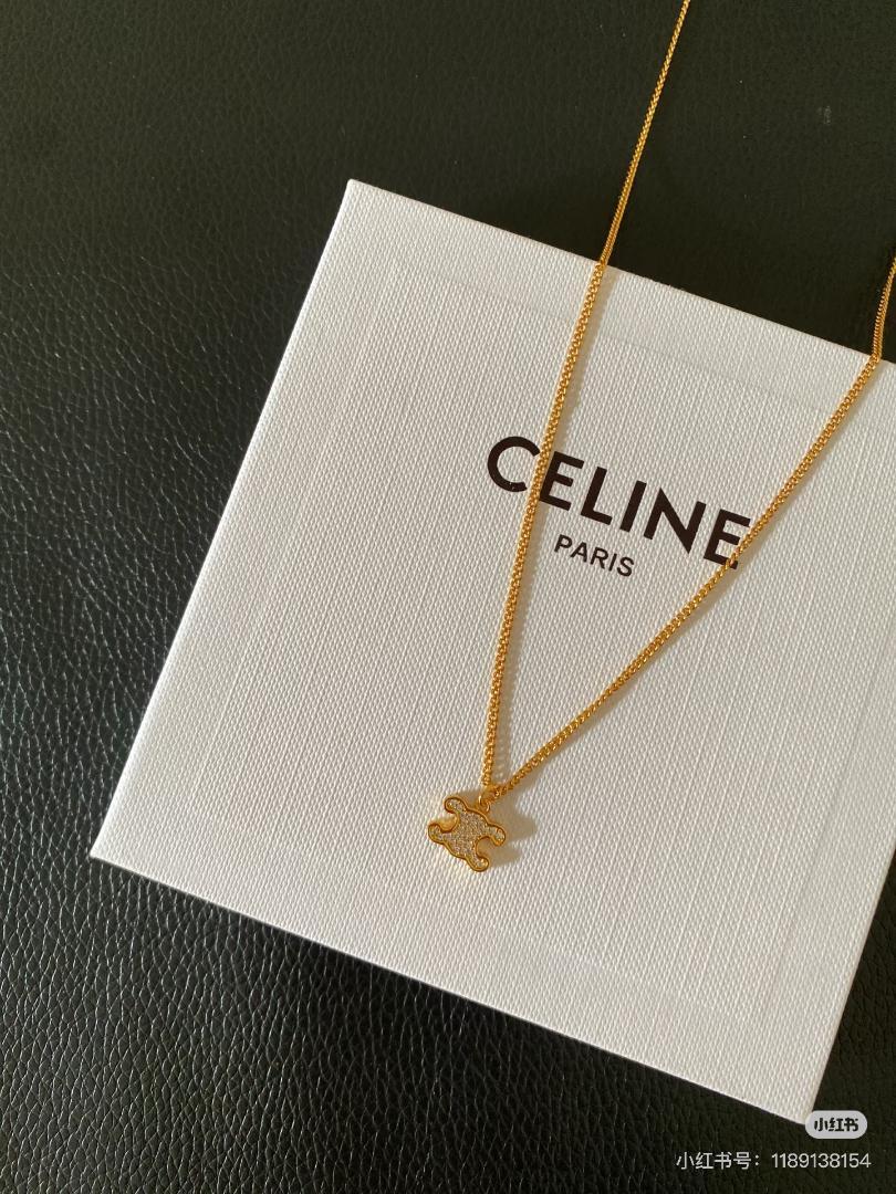 CELINE ゴールド ロゴ ネックレス