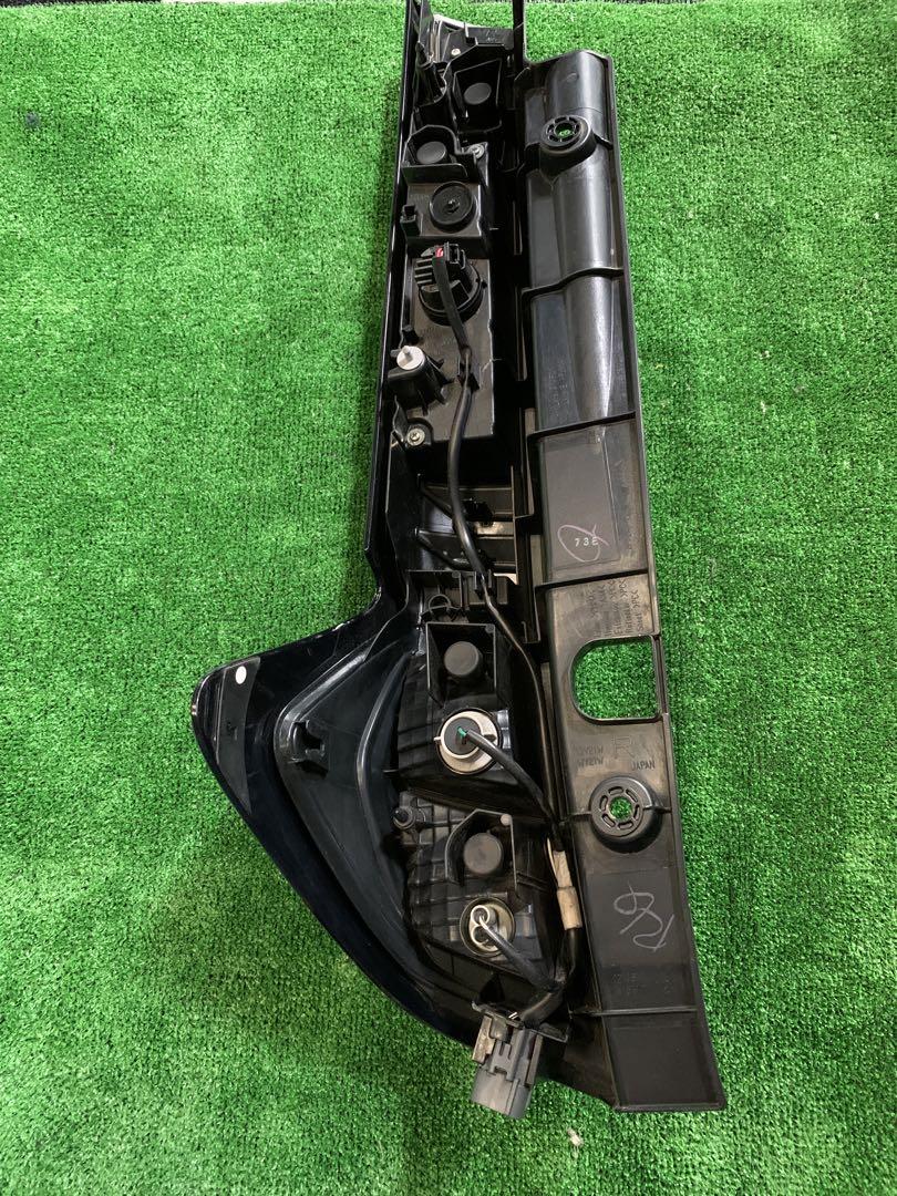 M900A/M910A タンク　トール　ルーミー　左右テールランプ