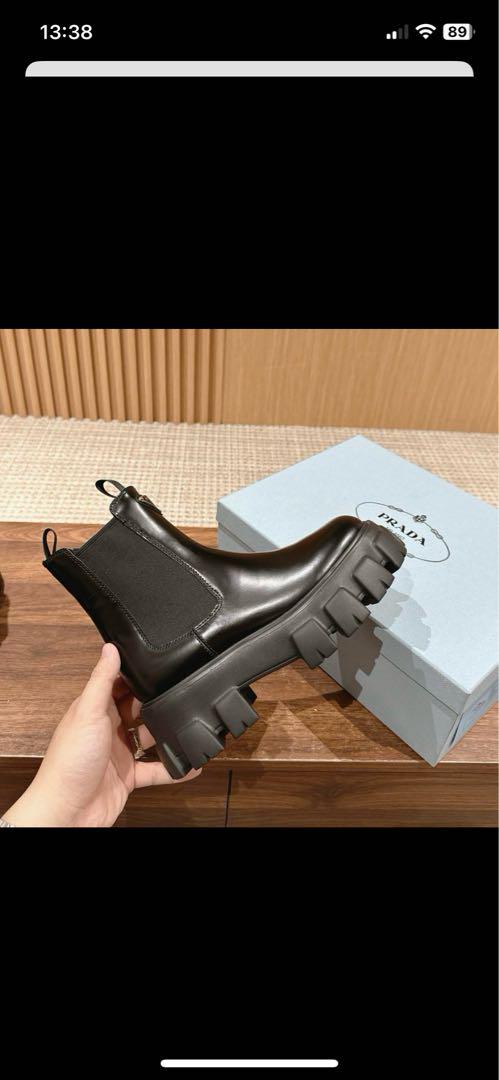 PRADA ブラック サイドゴアブーツ 厚底