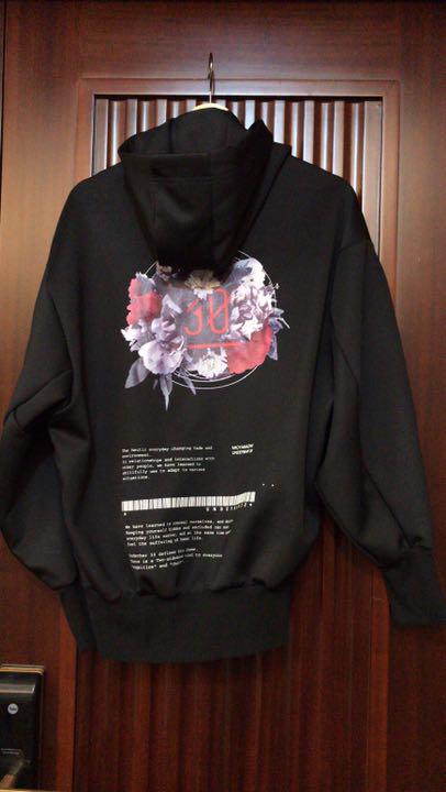 ミオヤマザキ トップス Black 30 30 パーカー Hoody Hoody ミオヤマザキ トップス Black 30 30 パーカー Hoody Hoody