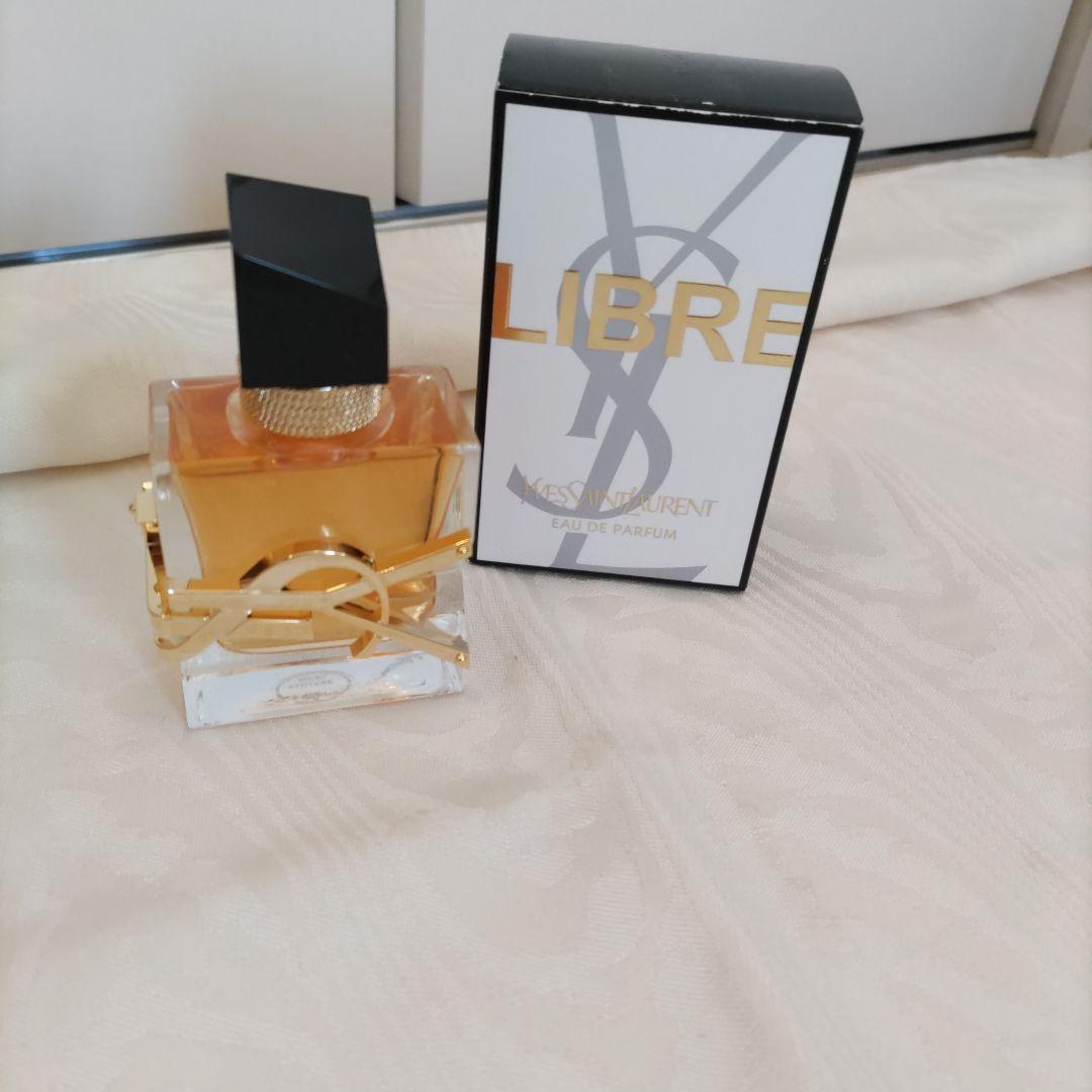 Yves Saint Laurent LIBRE オードパルファム新品未使用