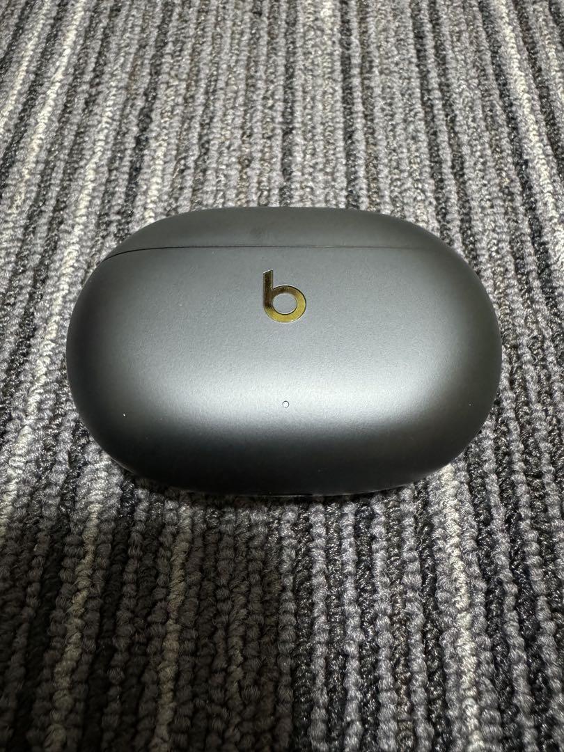 ★Beats Studio Buts+ ブラックゴールド ビーツ プラス