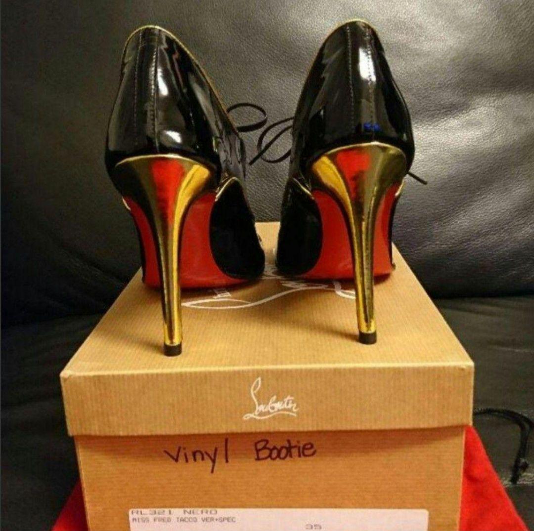 【数々のアワードを受賞】 新品、未使用 ハイヒール パテント 黒 Louboutin Christian 靴