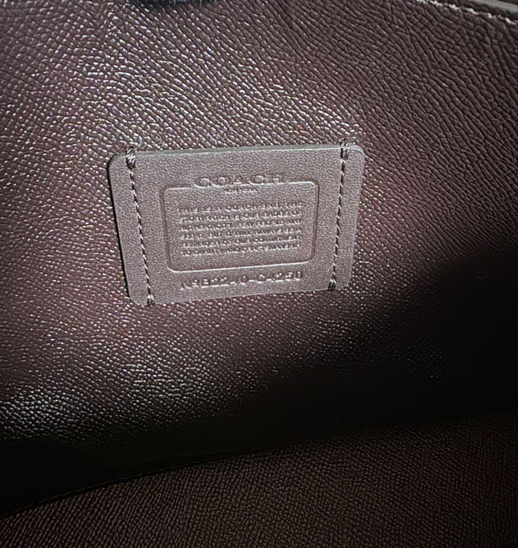 【超美品】COACH ホワイト バッグ ショルダーバッグ チャーム付き