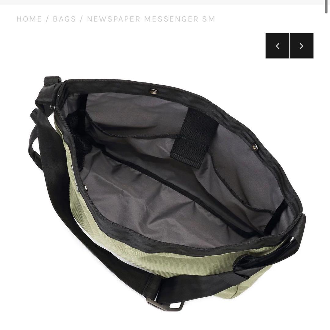 バッグ CHROME NEWSPAPER MESSENGER SM oilgreen
