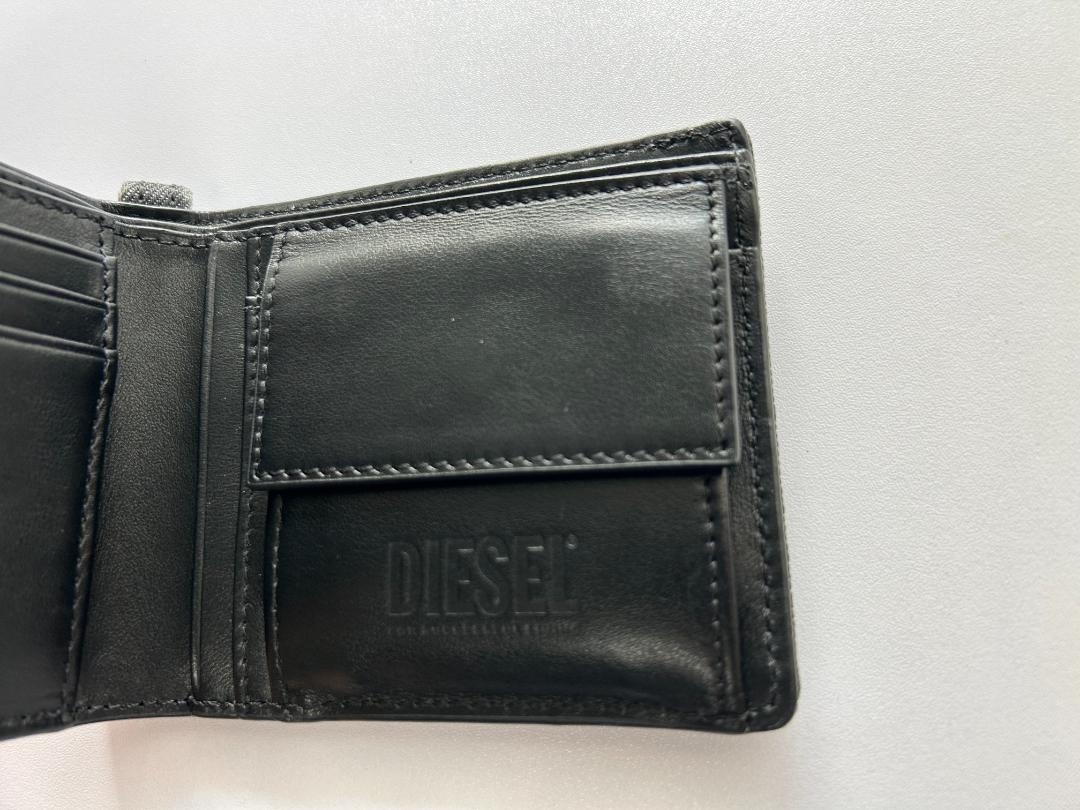 DIESEL(ディーゼル) 二つ折り財布 デニム DIESEL(ディーゼル) 二つ折り財布 デニム