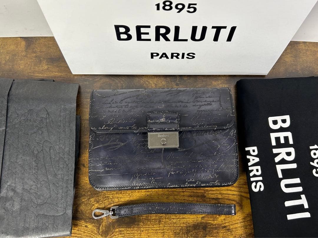 新品　Berluti ベルルッティ Jour スクリット クラッチバッグ