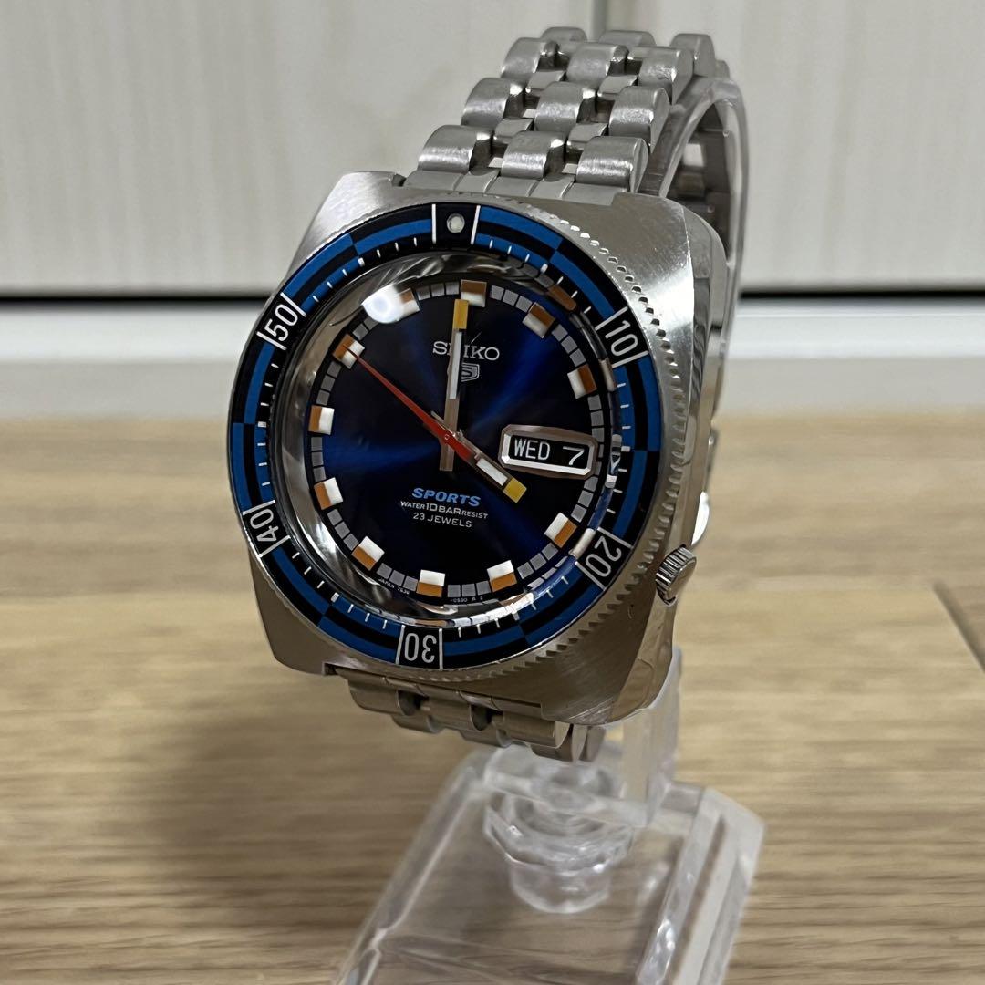 SEIKO5 SPORTS 7S36-0080 自動巻き 23石 - メルカリ SEIKO5 SPORTS 7S36-0080 自動巻き 23石 - メルカリ