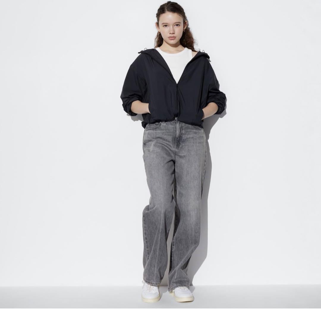 新品 UNIQLO ワイドストレートジーンズ（丈標準76cm） グレー 28