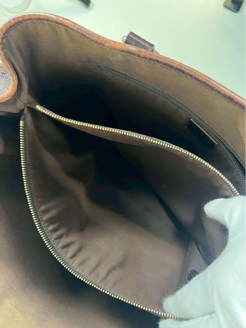 Gucci ブラウン レザートートバッグ