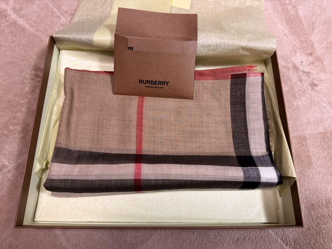 【未使用品】BURBERRY 大判ストール