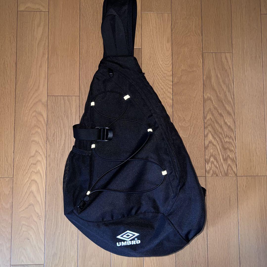 美品　アンブロ×フリークスストア　別注　ワンショルダーバッグ