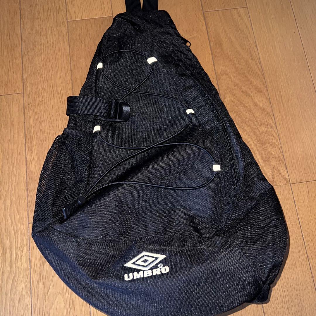 美品　アンブロ×フリークスストア　別注　ワンショルダーバッグ