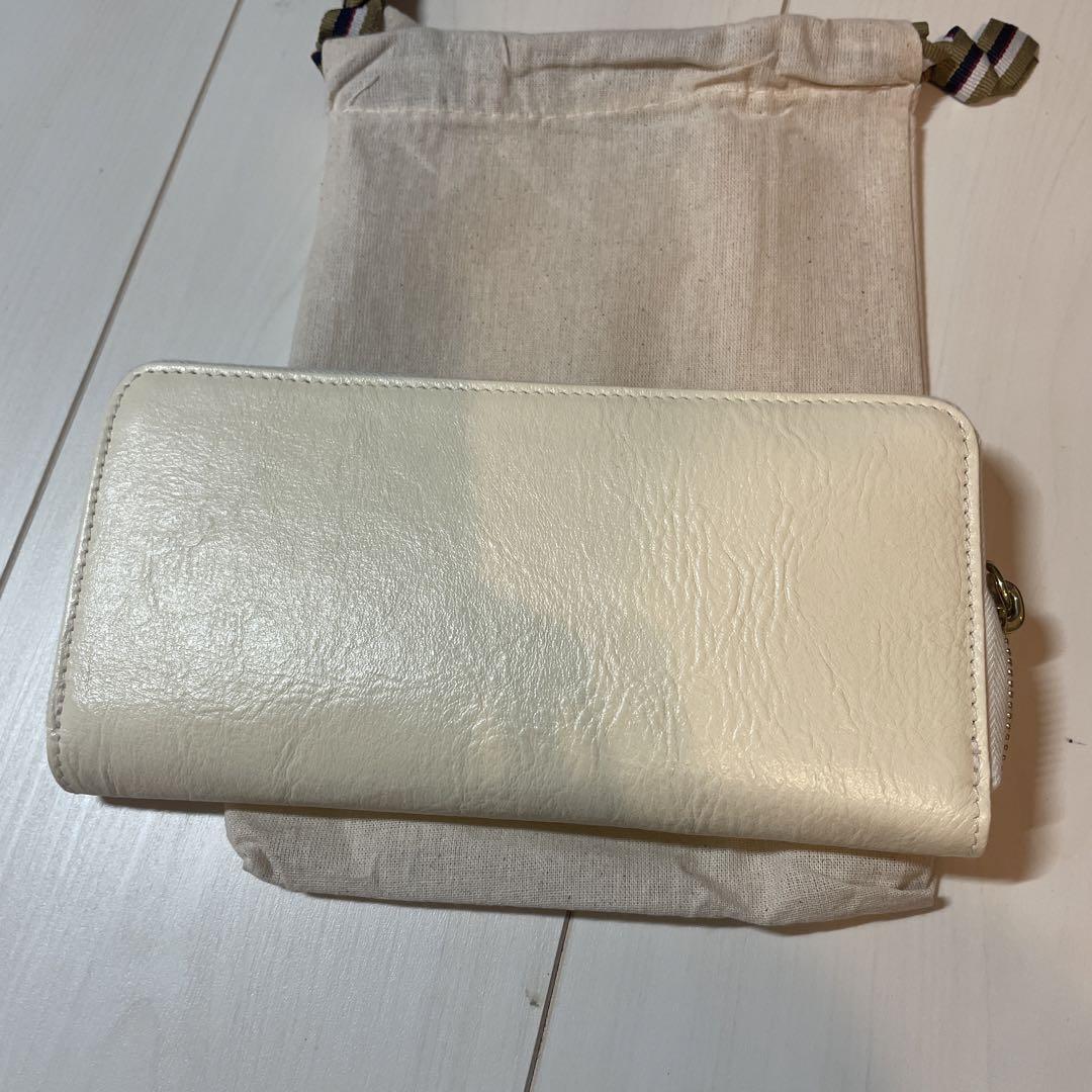 未使用 IL BISONTE 長財布　ウォレット　イルビゾンテ　ジップアラウンド