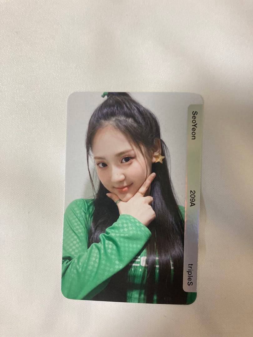 tripleS objekt Seoyeon B209 Hello82 ソヨン目立った傷や汚れなし