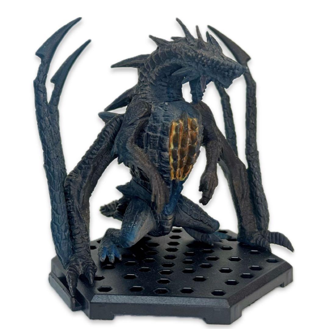 モンスターハンターフィギュア　ゴグマジオス　油纏い状態 モンスターハンターフィギュア ゴグマジオス 油纏い状態 ゲーム
