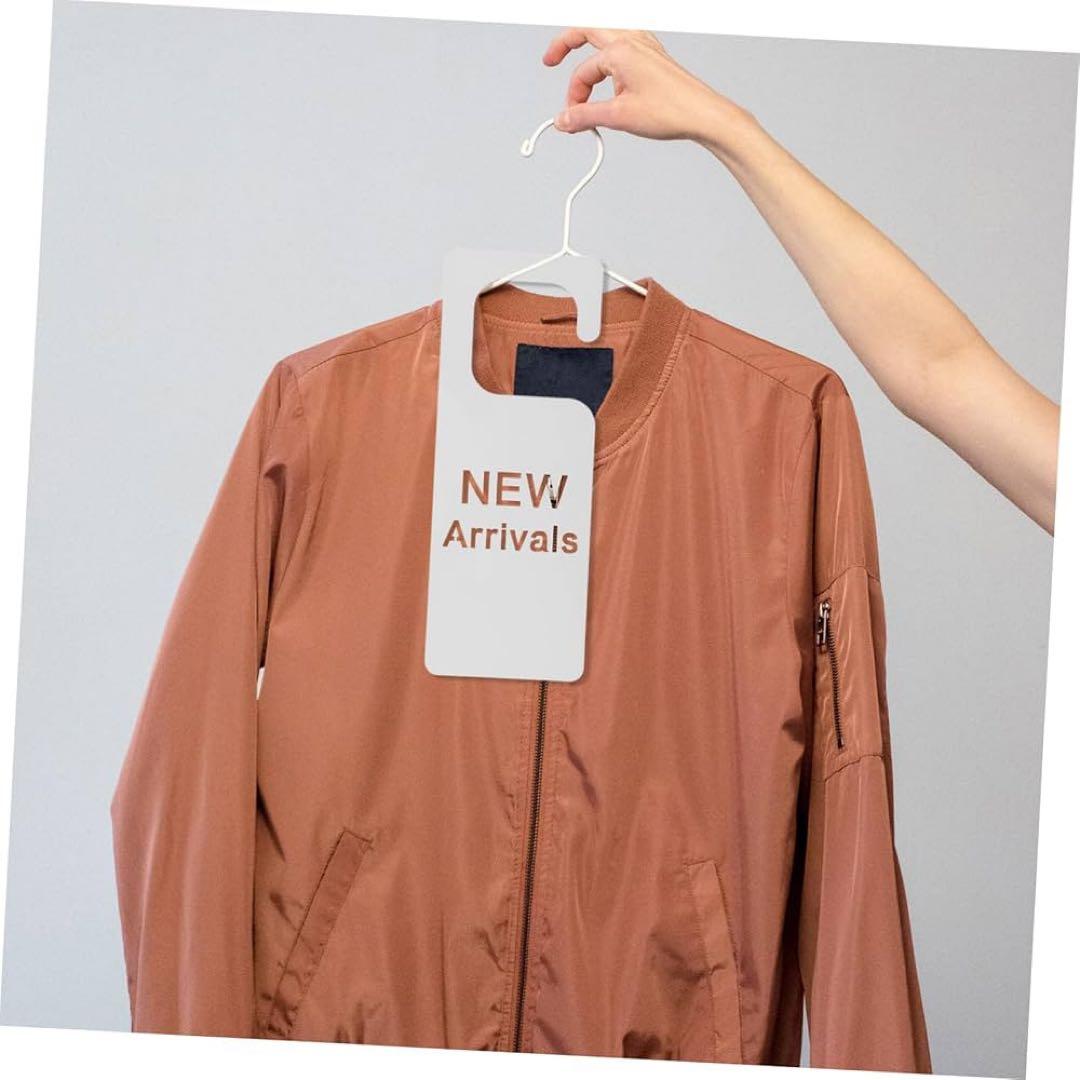 透明な宣伝看板 小売販売タグ 洋服ラックタグ クリアな商品タグ 衣服のタグ 透明な宣伝看板 小売販売タグ 洋服ラックタグ クリアな商品タグ 衣服のタグ