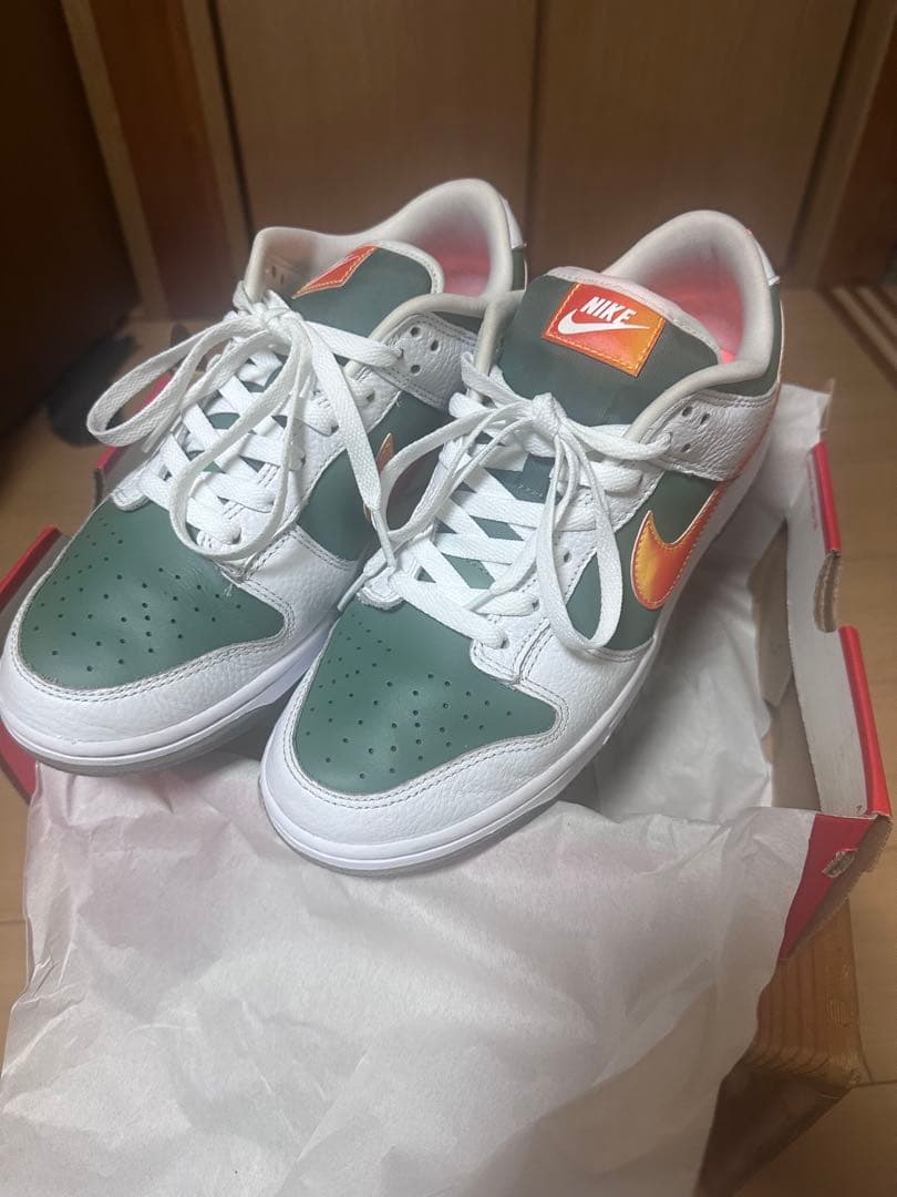 Nike DUNK LOW SE NY vs NY