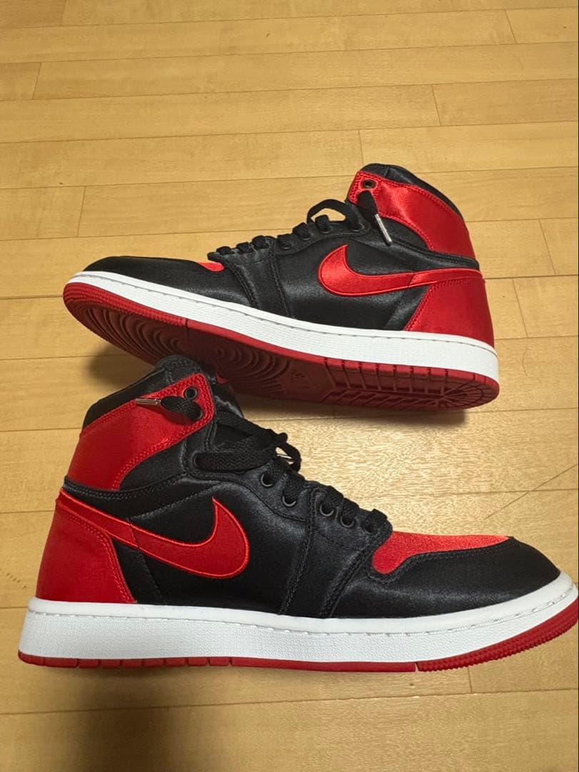 Nike Air Jordan 1 ブラック/レッド ハイカット