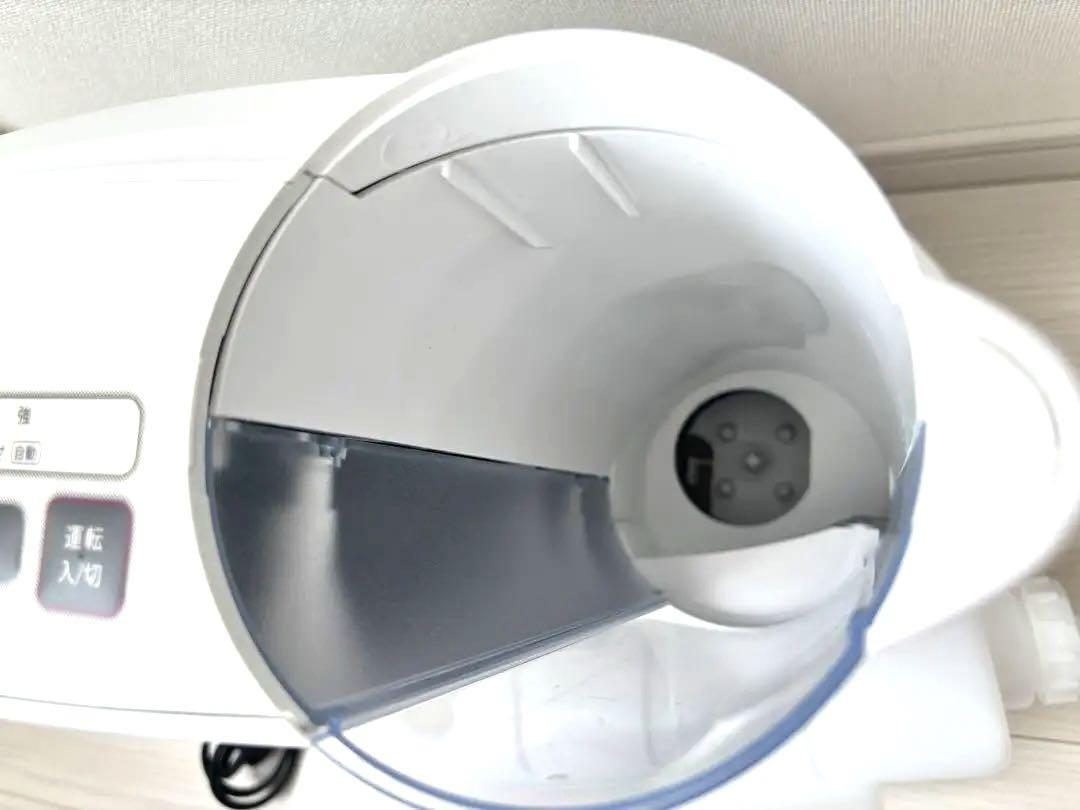 【美品】【送料込み】SHARP 加湿セラミックファンヒーター HX-J120-W
