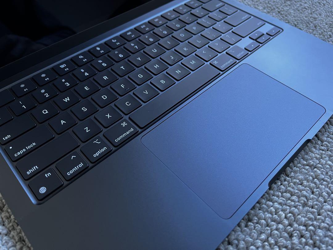 Apple MacBook Air M2 16GB 1TBミッドナイト US