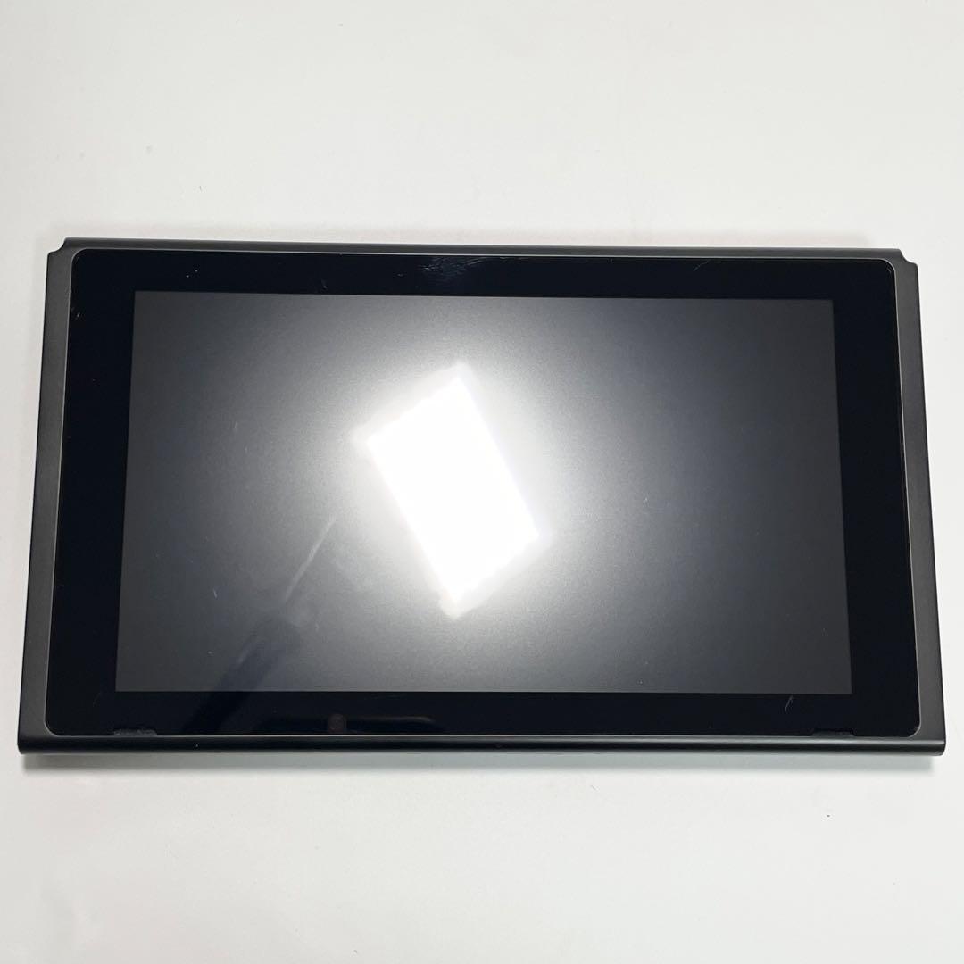 ニンテンドースイッチ　2020  バッテリー強化版　本体のみ