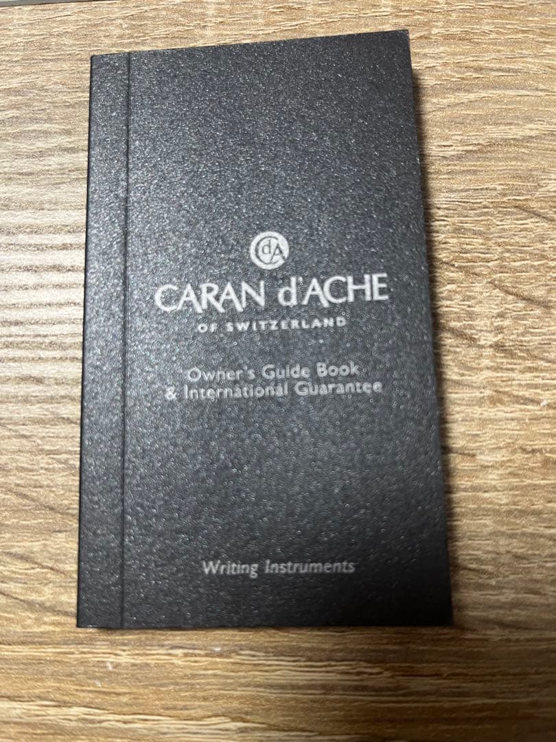 【美品/日本限定レア】カランダッシュ エクリドール スイスフラッグ 【美品/日本限定レア】カランダッシュ エクリドール スイスフラッグ