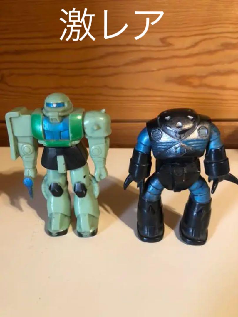 希少　クローバー製フィギュア　機動戦士ガンダム　ザク&ズゴック　ソフビ