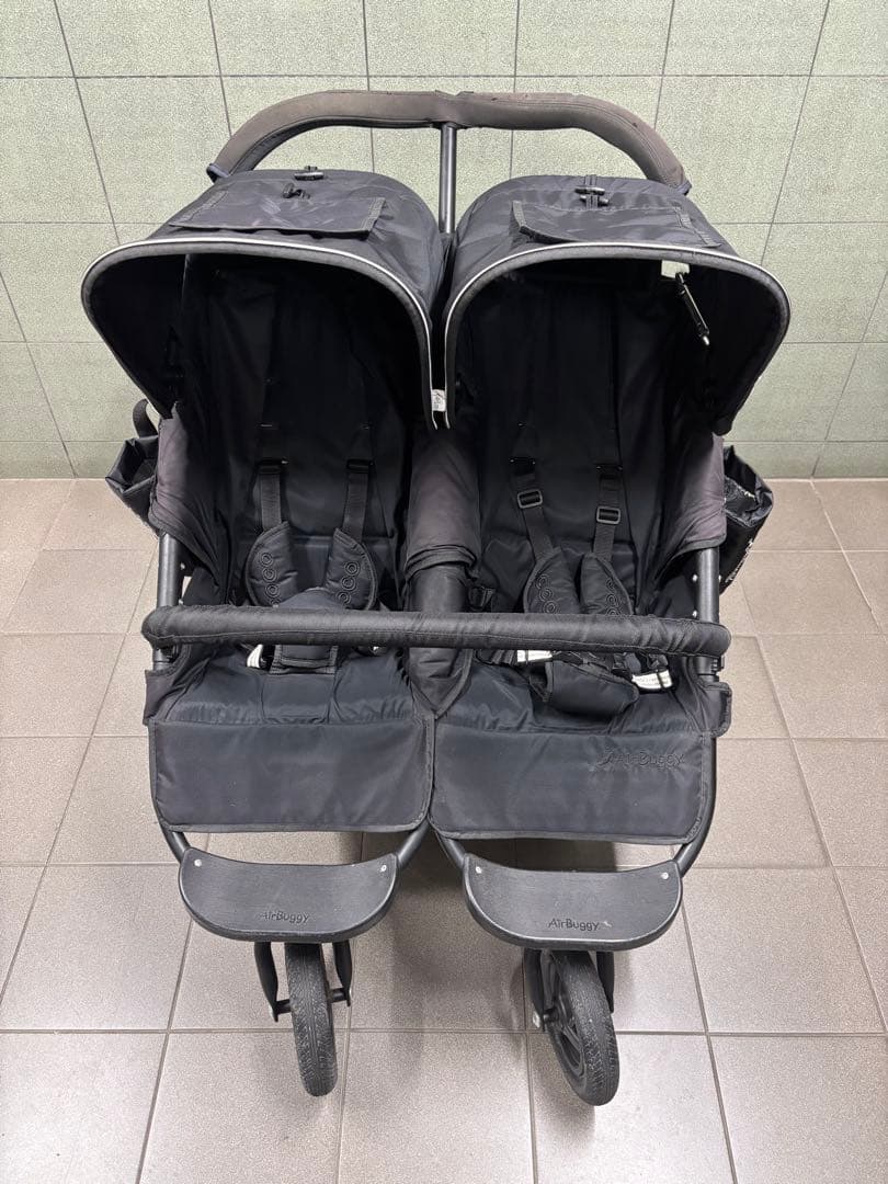 【美品】エアバギー ココダブル 双子 2人乗り ブラック airbuggy 【美品】エアバギー ココダブル 双子 2人乗り ブラック airbuggy